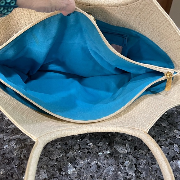 Bueno Vintage Floral Embroidered Canvas Satchel Purse 11x15 - Picture 9 of 13